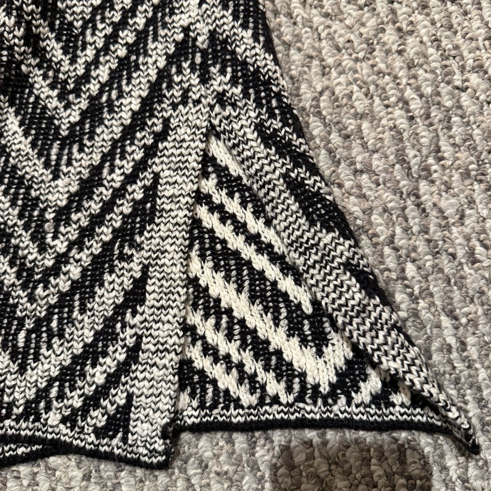 Eileen Fisher Black and Cream Chevron Turtleneck Sweater - Picture 7 of 9